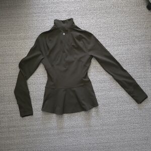NWOT Lululemon Gait Keeper Jacket in Dark Olive, Size 6